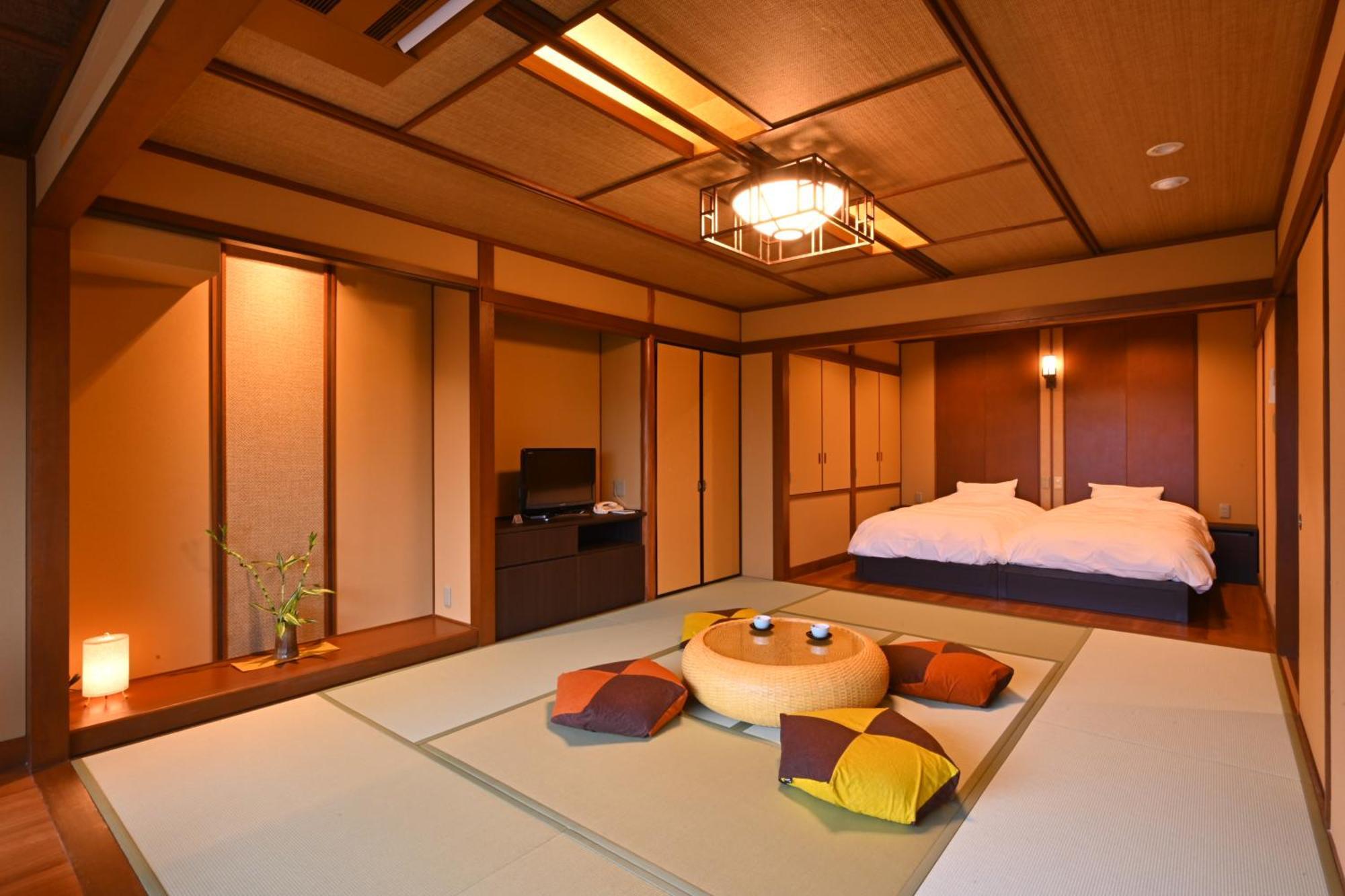 Hotel Biwako Hanakaido Ōtsu Zimmer foto